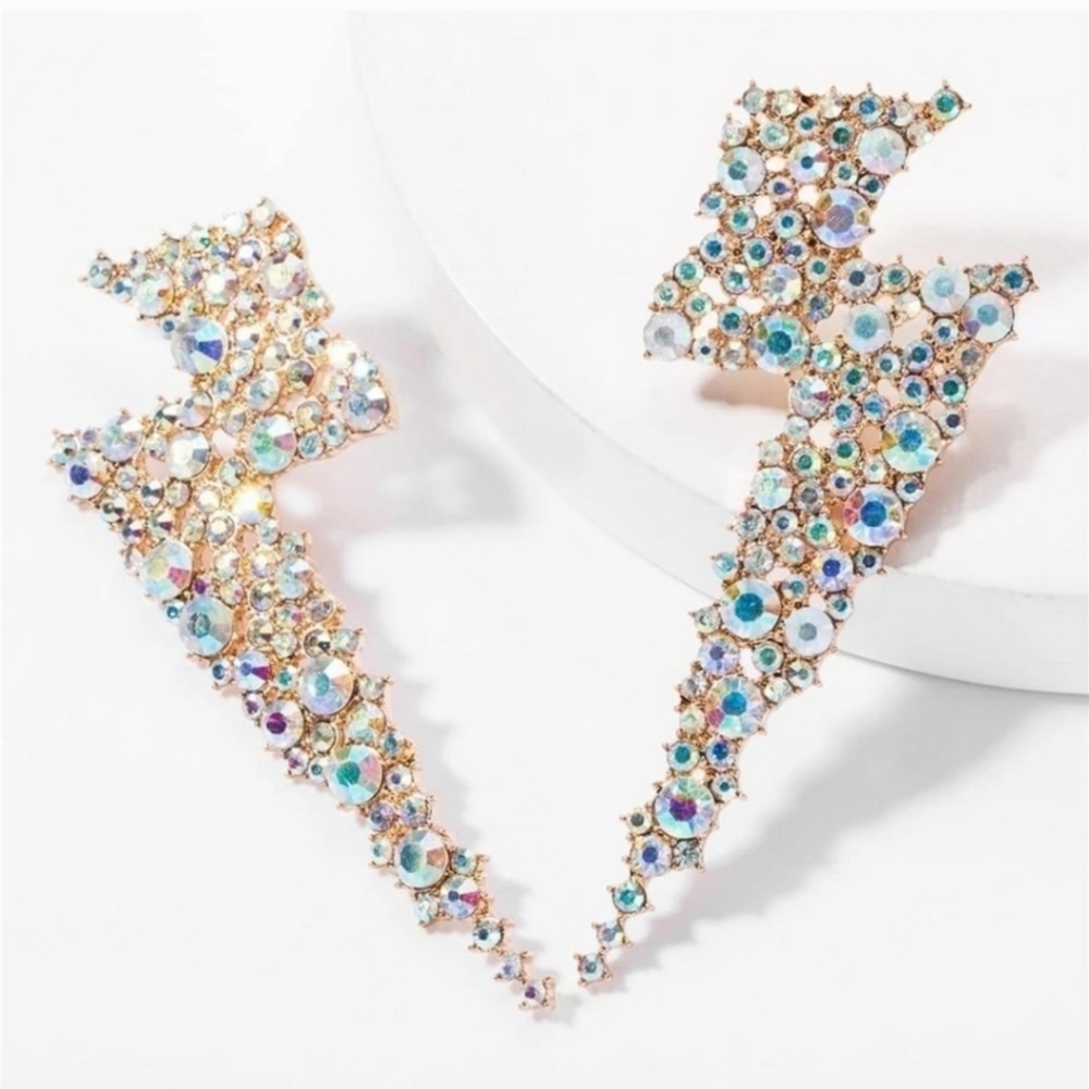 NWT Aurora Borealis Crystal Thunderstruck Oversized Gold Earrings